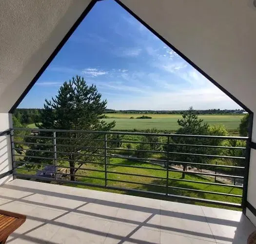 Dom Nad Jeziorem W Borzechowie - Po Horyzont Borzechowo